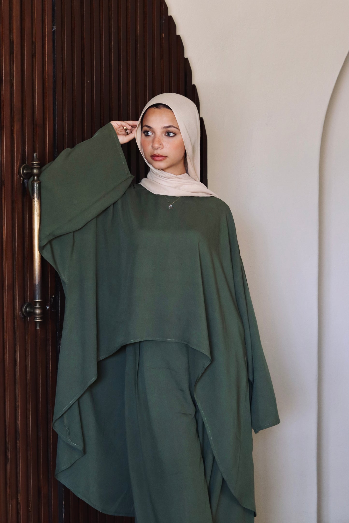 Liliana Set In Olive-Green