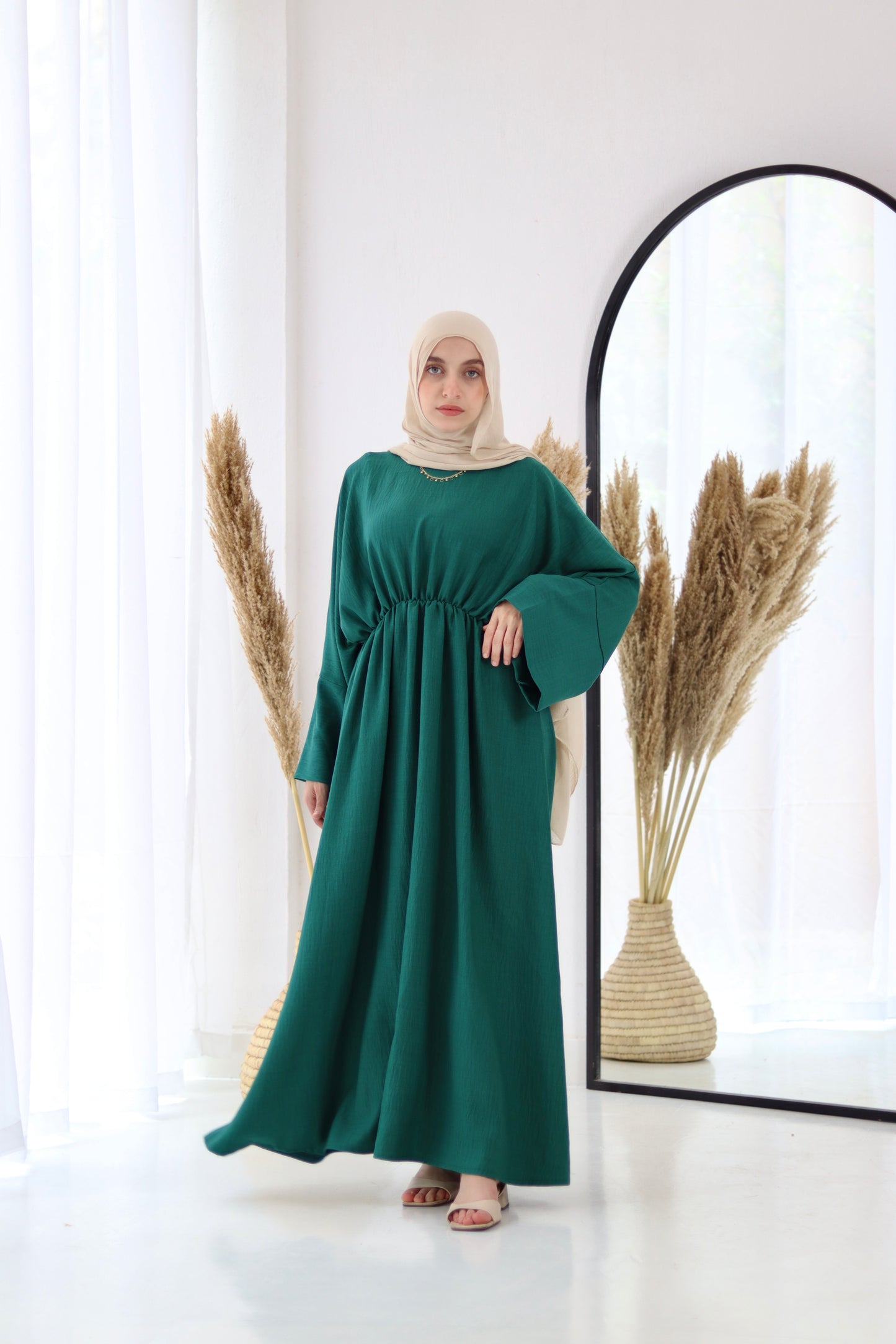 Dahlia Dress In Ganzaari