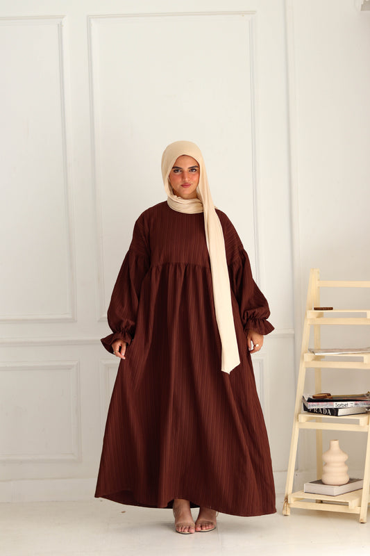 Omaiia Dress in Brown